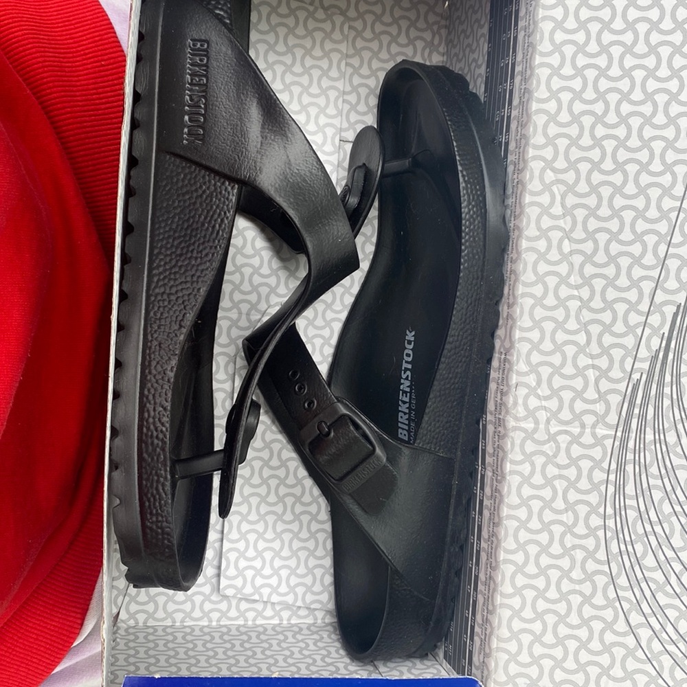 NIB foam Gizeh Birkenstocks